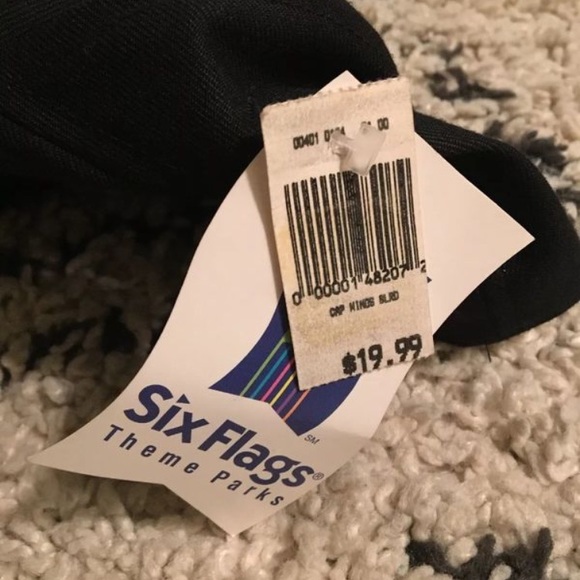 Old Magic mountain hat deadstock - Picture 3 of 4